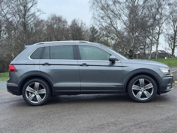 Used Volkswagen Tiguan 2018 for sale - 77557152: Photo