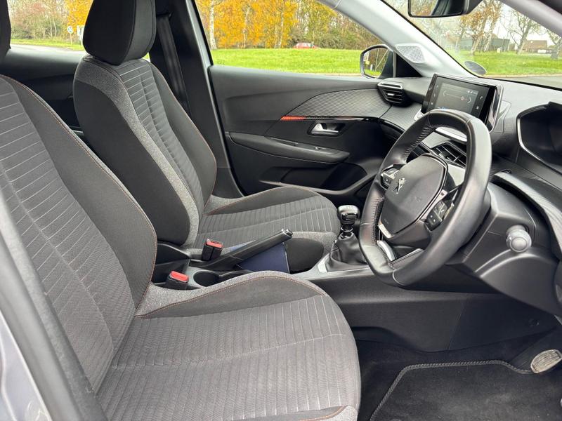 Used Peugeot 208 2020 for sale - 76888138: Photo 13