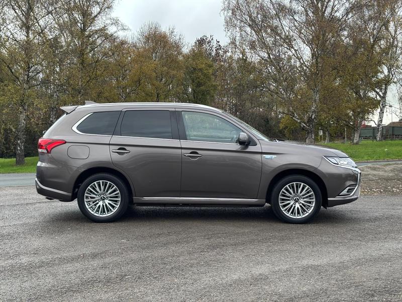 Used Mitsubishi Outlander 2020 for sale - 76888153: Photo 8