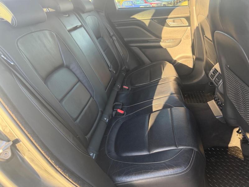 Used Jaguar F-Pace 2016 for sale - 78131532: Photo 11