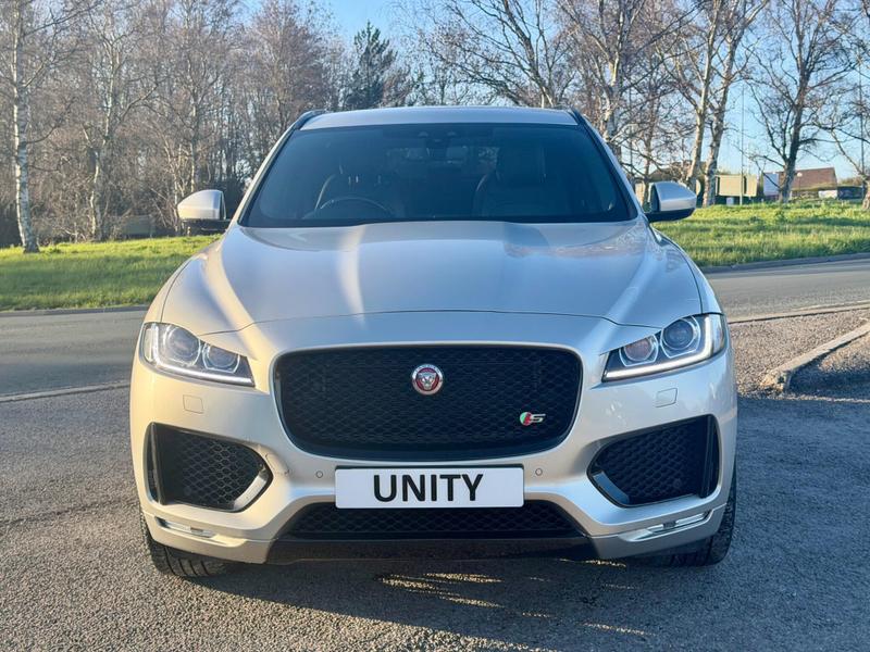 Used Jaguar F-Pace 2016 for sale - 78131532: Photo 2