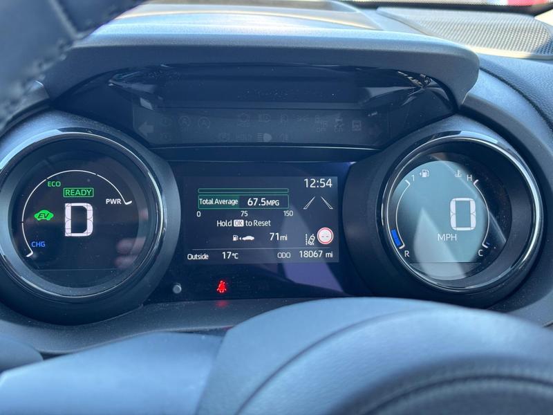 Used Toyota Yaris 2022 for sale - 77934965: Photo 13