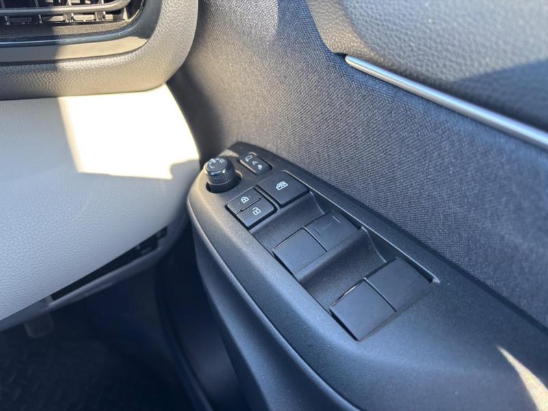 Used Toyota Yaris 2022 for sale - 77934965: Photo 14