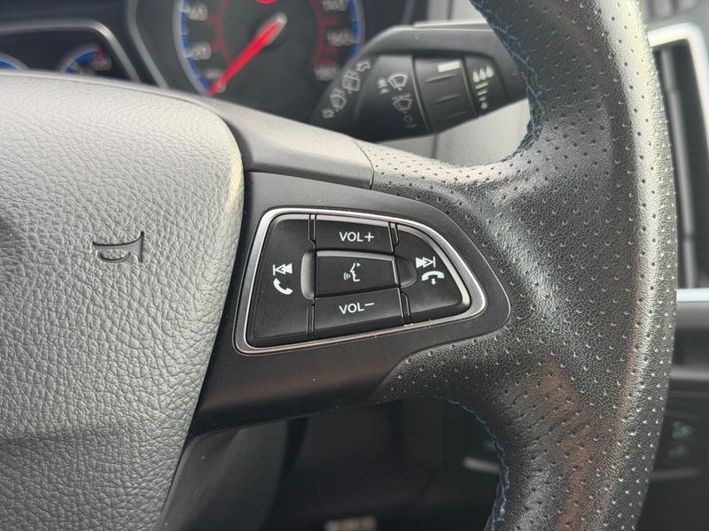 Used Ford Focus 2017 for sale - 77340310: Photo 26