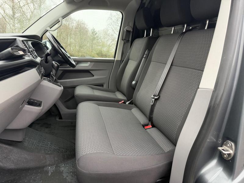 Used Volkswagen Transporter 2023 for sale - 77607490: Photo 11