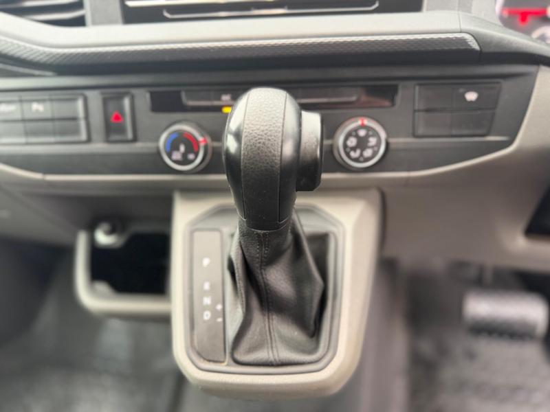 Used Volkswagen Transporter 2023 for sale - 77607490: Photo 24