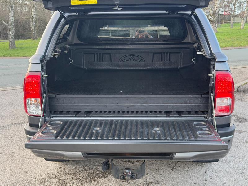 Used Toyota Hilux 2020 for sale - 77528963: Photo 15