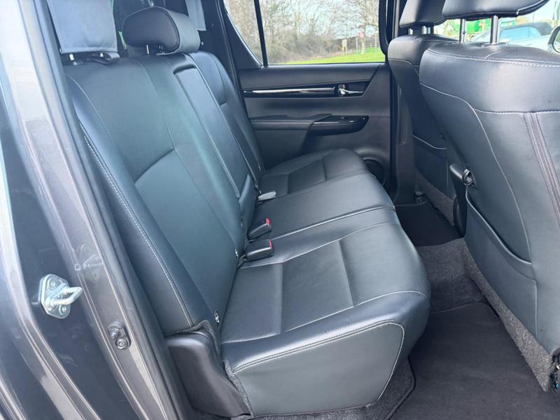 Used Toyota Hilux 2020 for sale - 77528963: Photo 9