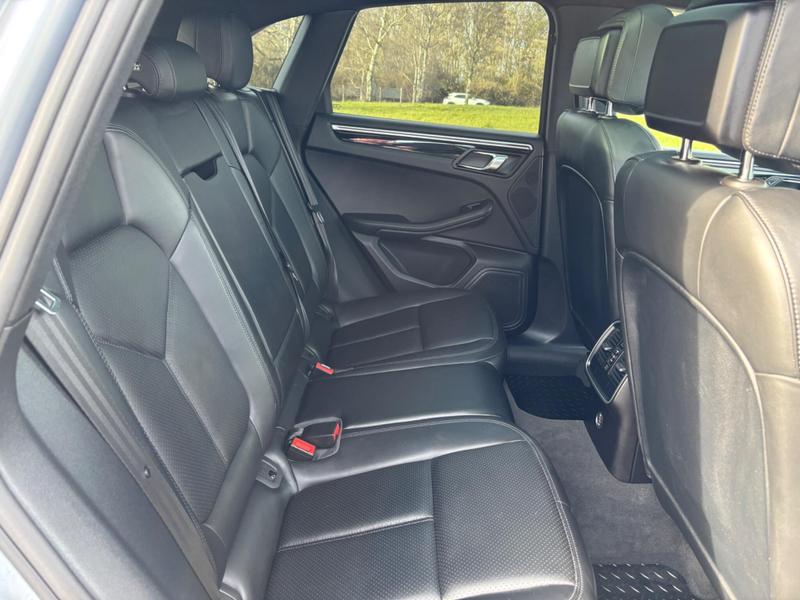 Used Porsche Macan 2016 for sale - 77653686: Photo 12