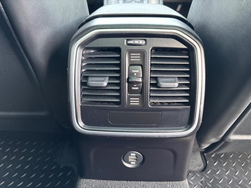 Used Porsche Macan 2016 for sale - 77653686: Photo 15