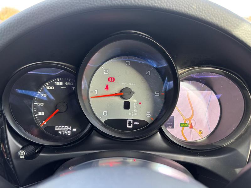 Used Porsche Macan 2016 for sale - 77653686: Photo 28