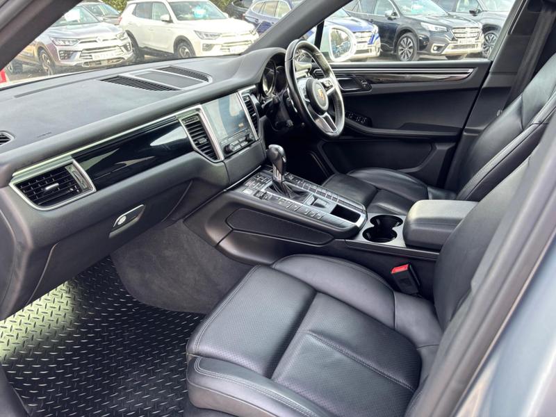 Used Porsche Macan 2016 for sale - 77653686: Photo 31