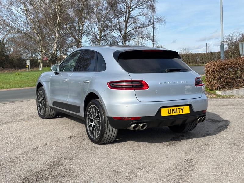 Used Porsche Macan 2016 for sale - 77653686: Photo 4