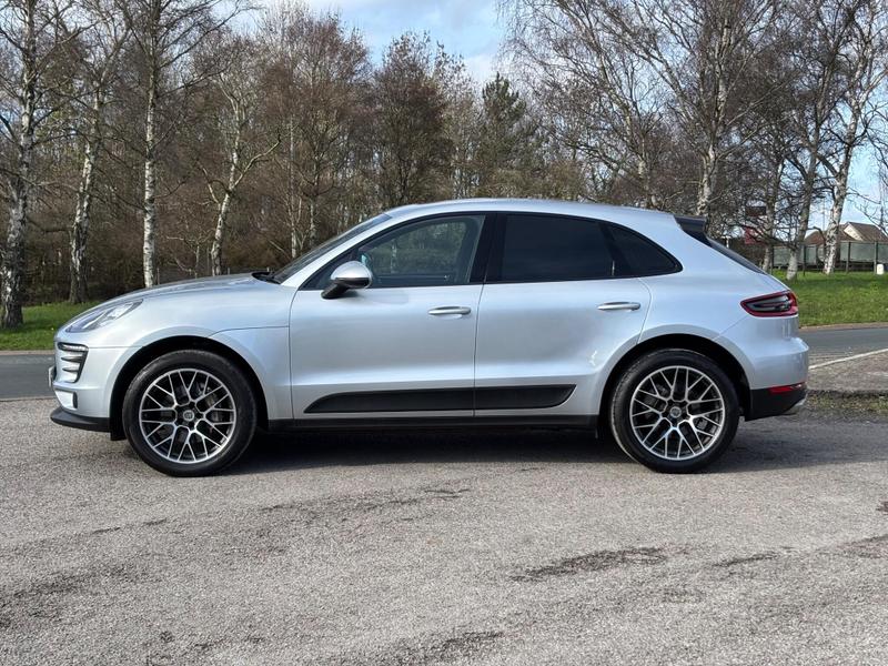 Used Porsche Macan 2016 for sale - 77653686: Photo 5