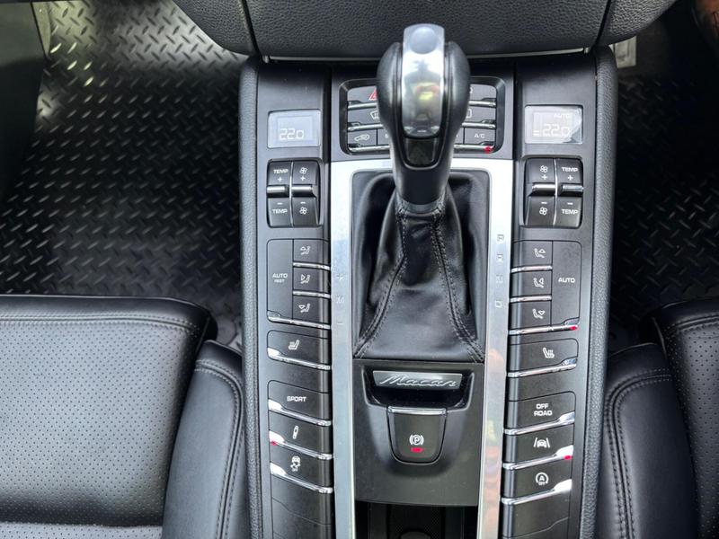 Used Porsche Macan 2016 for sale - 77653686: Photo 9