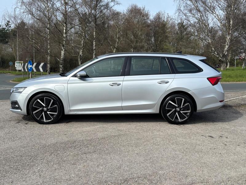 Used Skoda Octavia 2021 for sale - 77965833: Photo 4