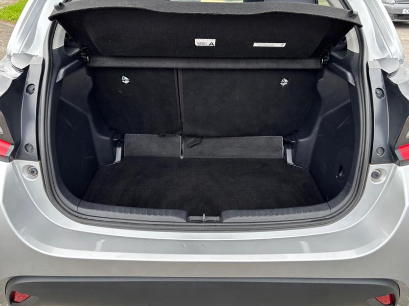 Used Toyota Yaris 2020 for sale - 78001120: Photo 11