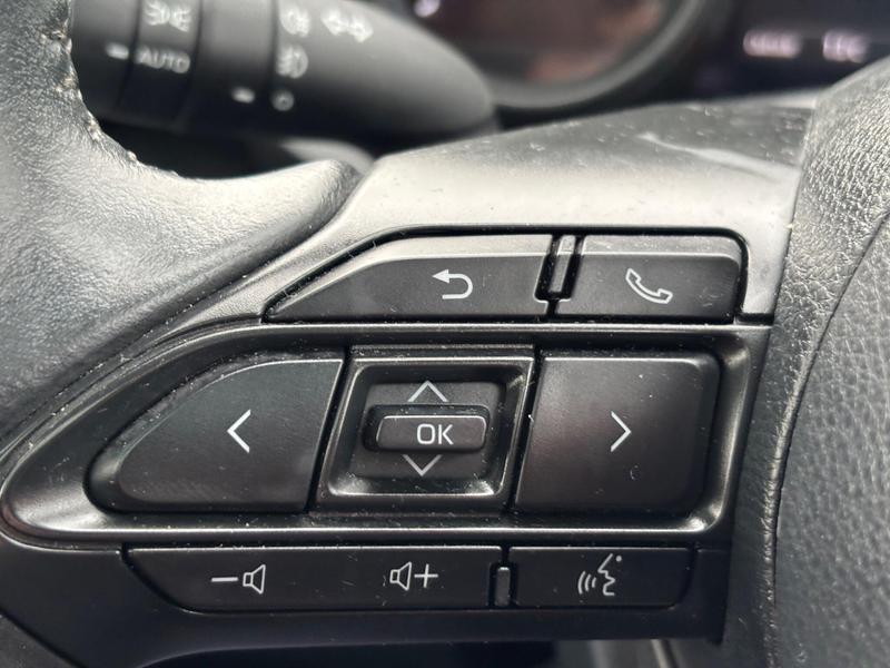 Used Toyota Yaris 2020 for sale - 78001120: Photo 18