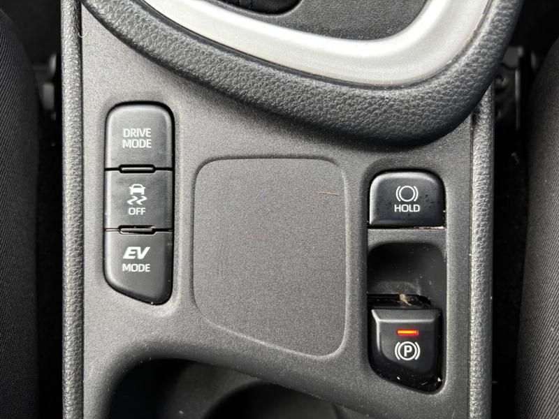 Used Toyota Yaris 2020 for sale - 78001120: Photo 25