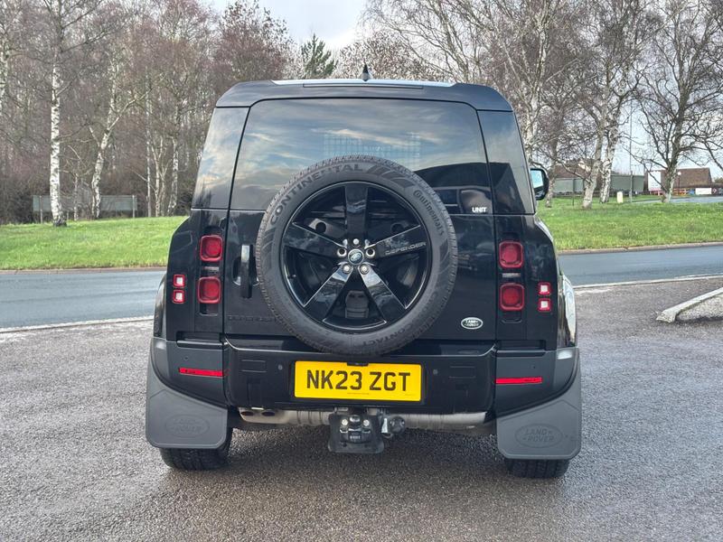 Used Land Rover Defender 90 2023 for sale - 77346232: Photo 6