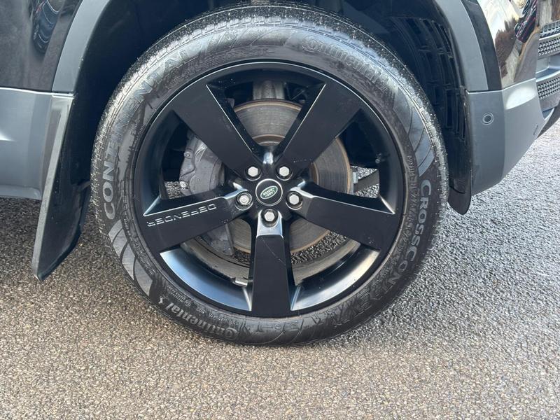 Used Land Rover Defender 90 2023 for sale - 77346232: Photo 9