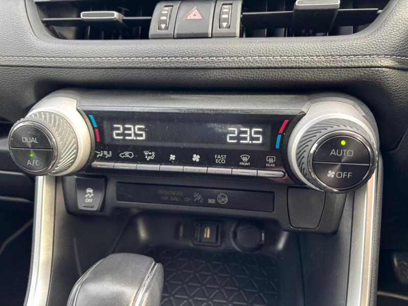 Used Toyota RAV4 2019 for sale - 77435116: Photo 19