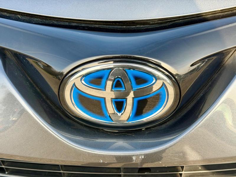 Used Toyota RAV4 2018 for sale - 77973689: Photo 11