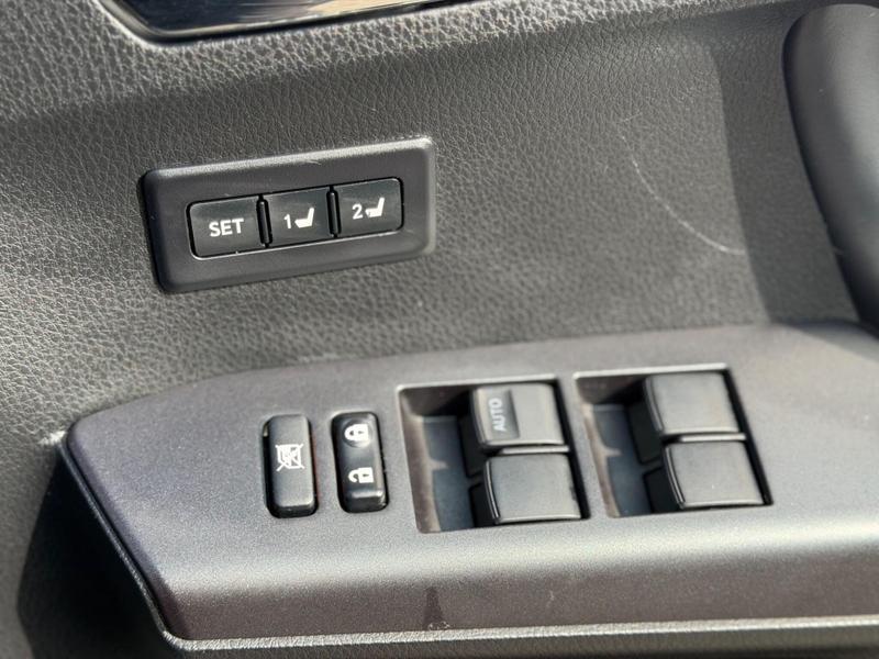 Used Toyota RAV4 2018 for sale - 77973689: Photo 20