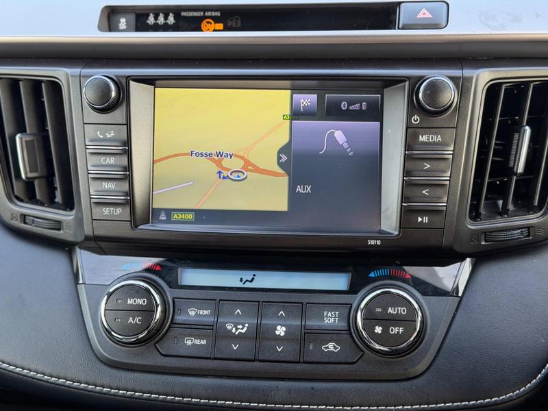 Used Toyota RAV4 2018 for sale - 77973689: Photo 25