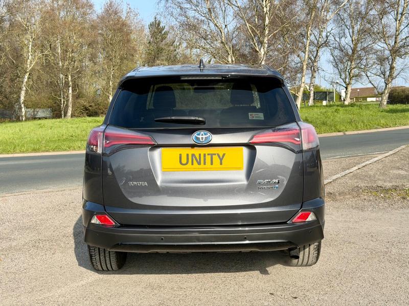 Used Toyota RAV4 2018 for sale - 77973689: Photo 6