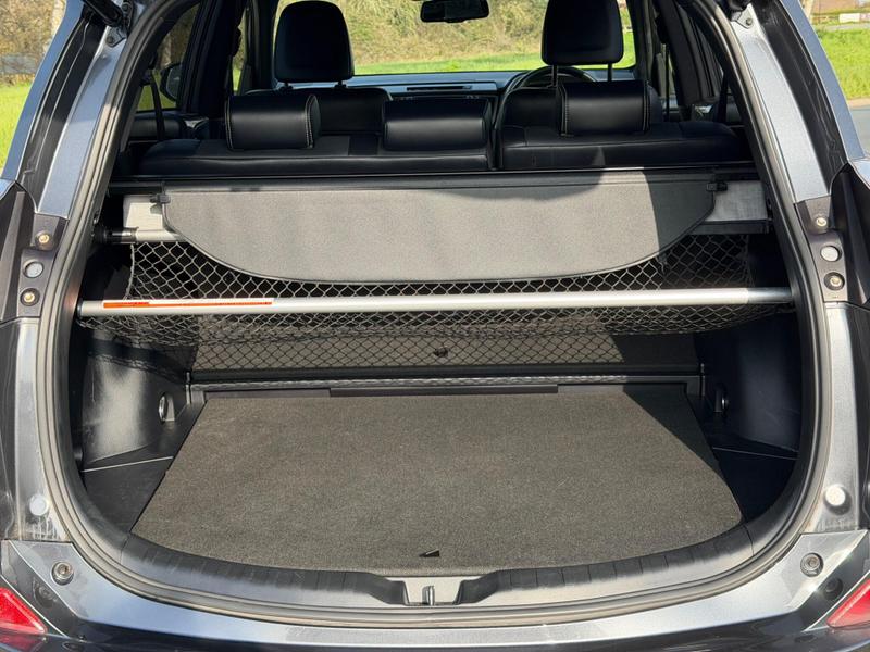 Used Toyota RAV4 2018 for sale - 77973689: Photo 9