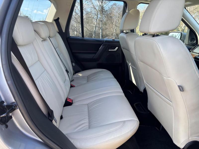 Used Land Rover Freelander 2014 for sale - 78028571: Photo 10
