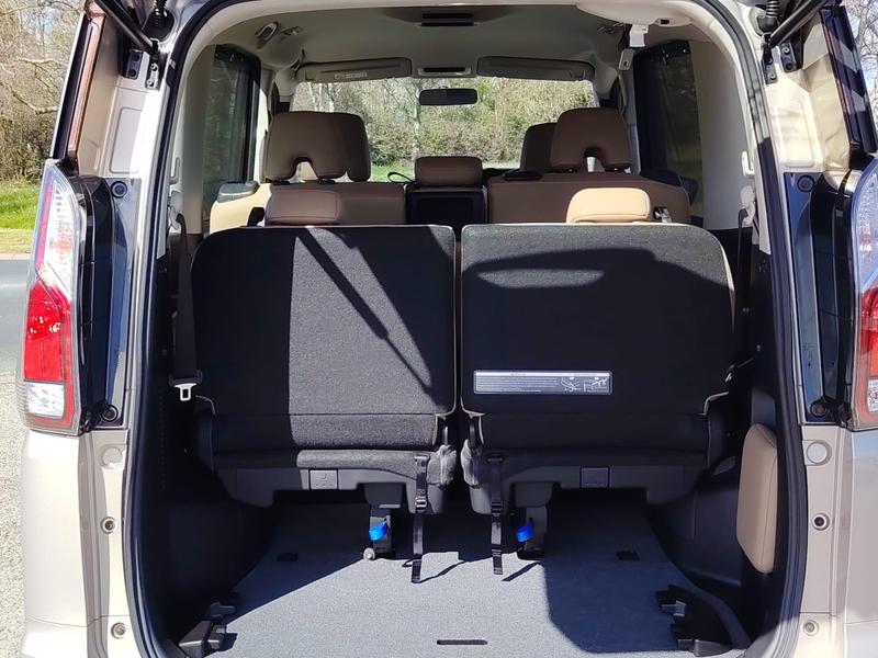 Used Nissan Serena 2022 for sale - 78028596: Photo 9