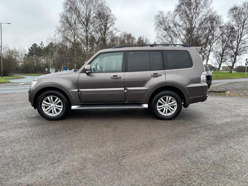 Used Mitsubishi Shogun 2015 for sale - 77407084: Photo 4