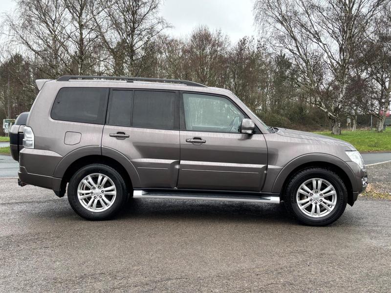 Used Mitsubishi Shogun 2015 for sale - 77407084: Photo 8