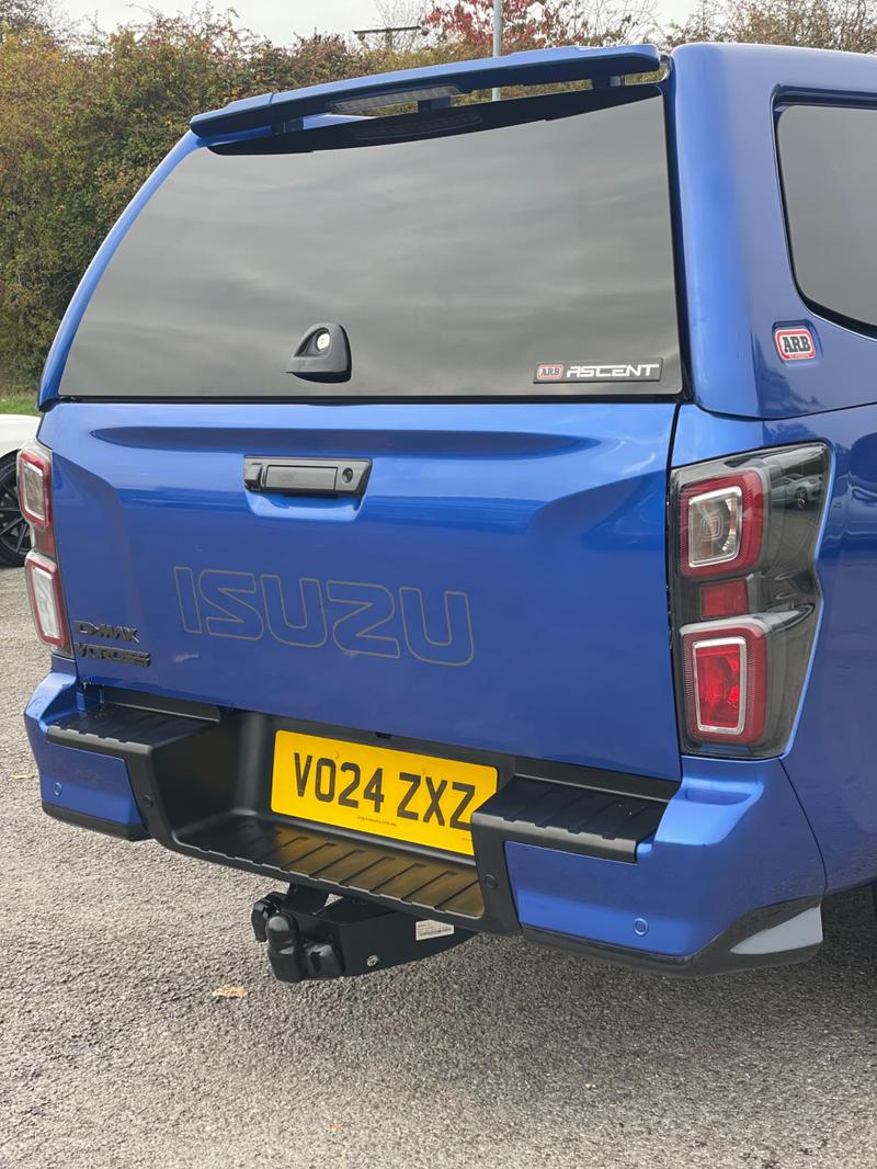 Used Isuzu D-Max 2024 for sale - 76882666: Photo 9