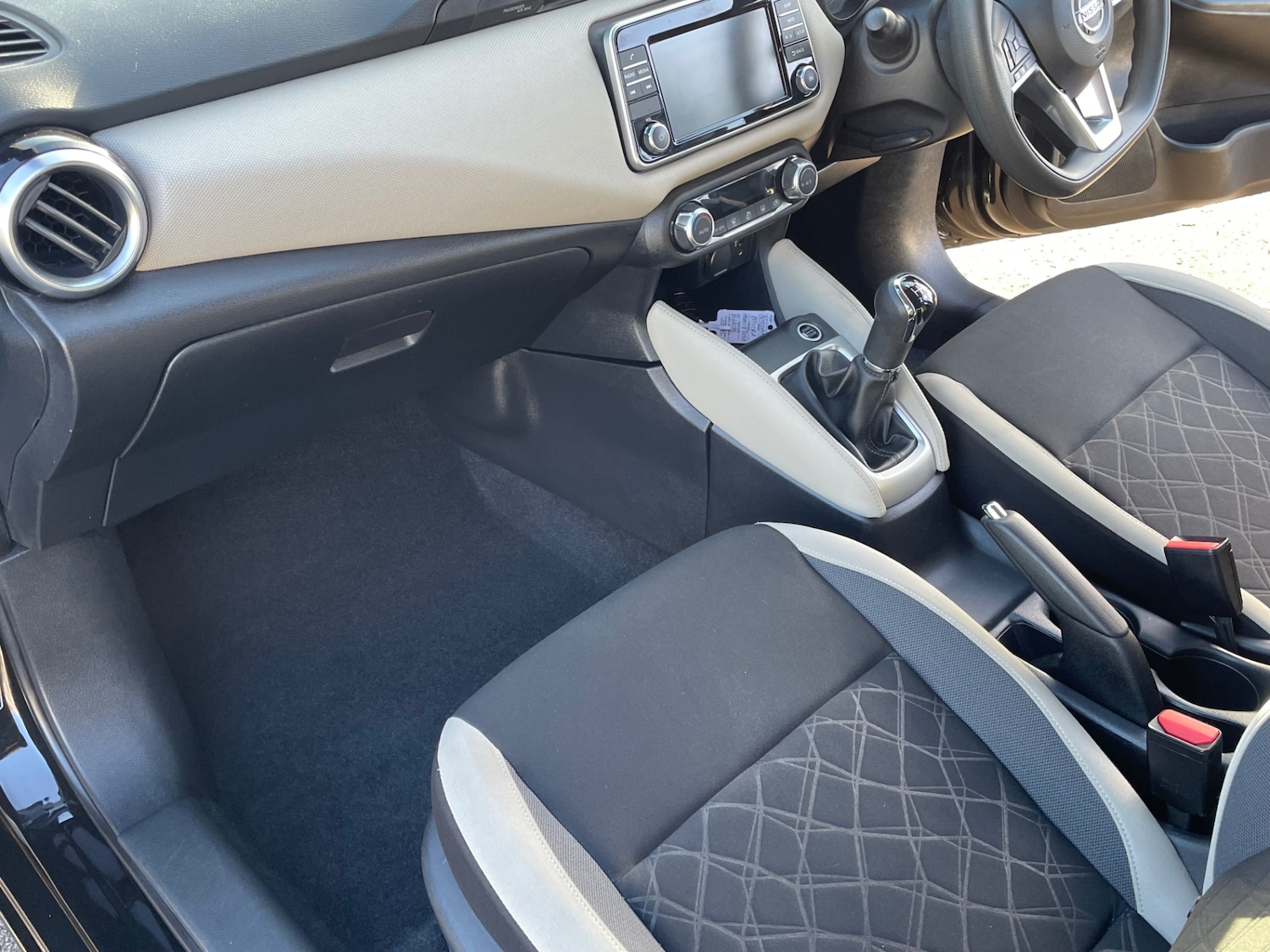 Used Nissan Micra 2018 for sale - 76734849: Photo 8