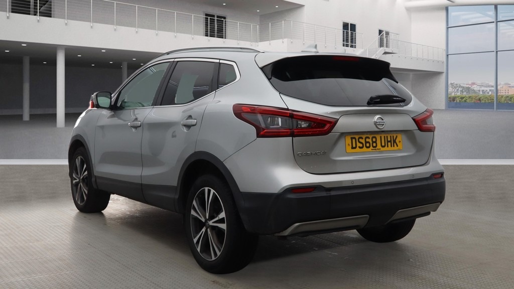 Used Nissan Qashqai 2018 for sale - 77516596: Photo 4