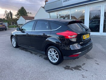 Used Ford Focus 2015 for sale - 76444482: Photo