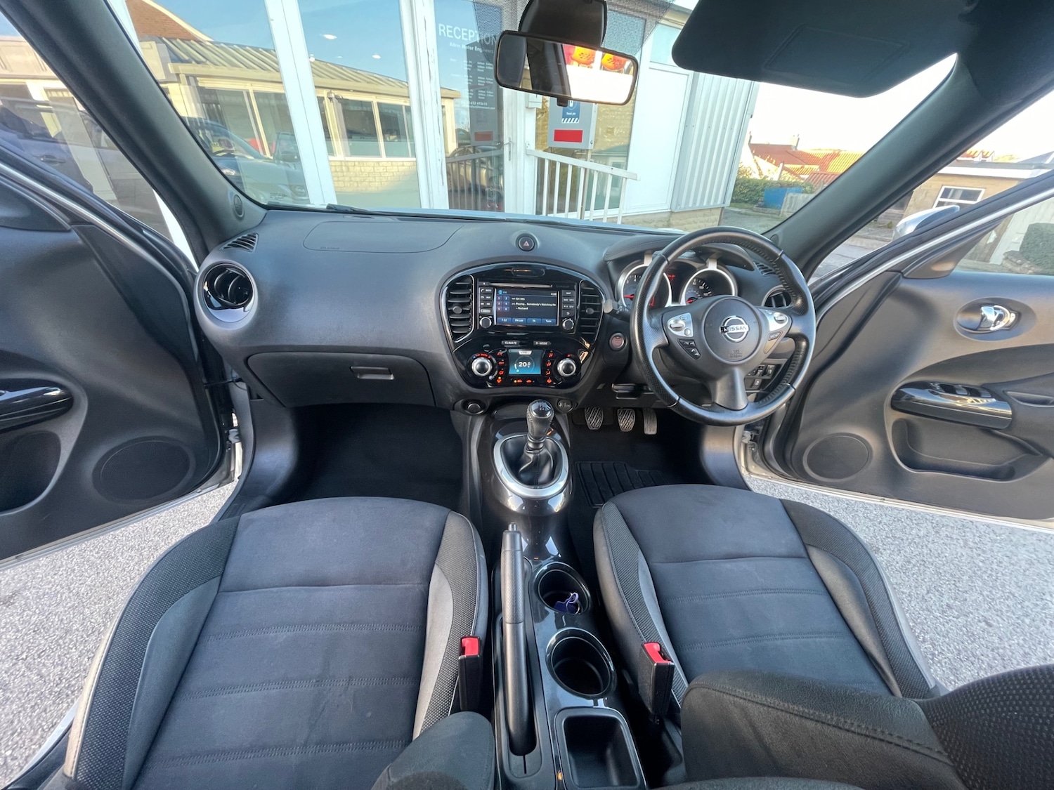 Used Nissan Juke 2017 for sale - 76444507: Photo 15