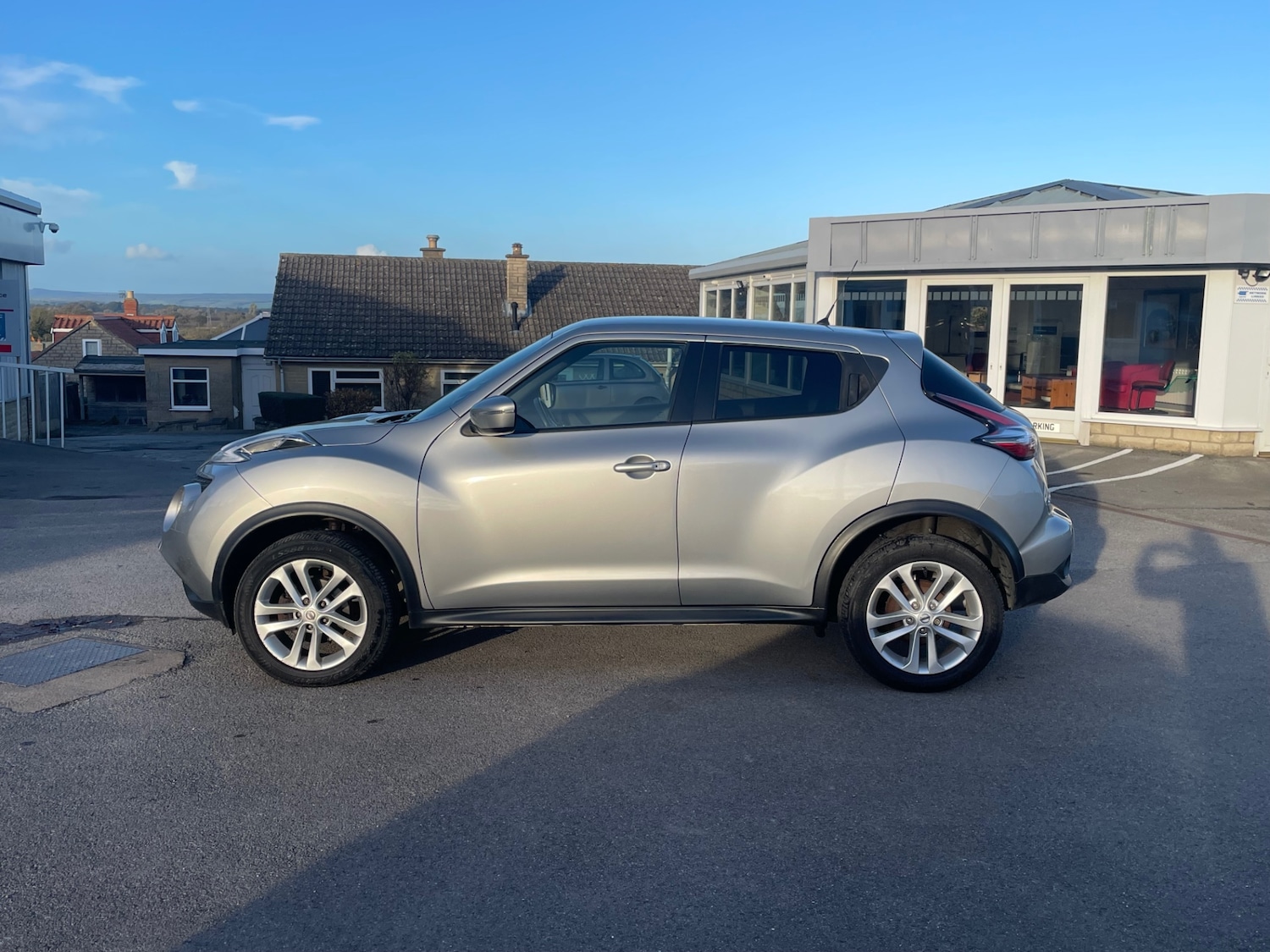 Used Nissan Juke 2017 for sale - 76444507: Photo 3