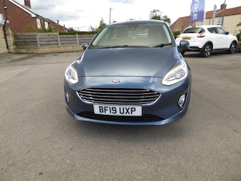 Used Ford Fiesta 2019 for sale - 75987122: Photo