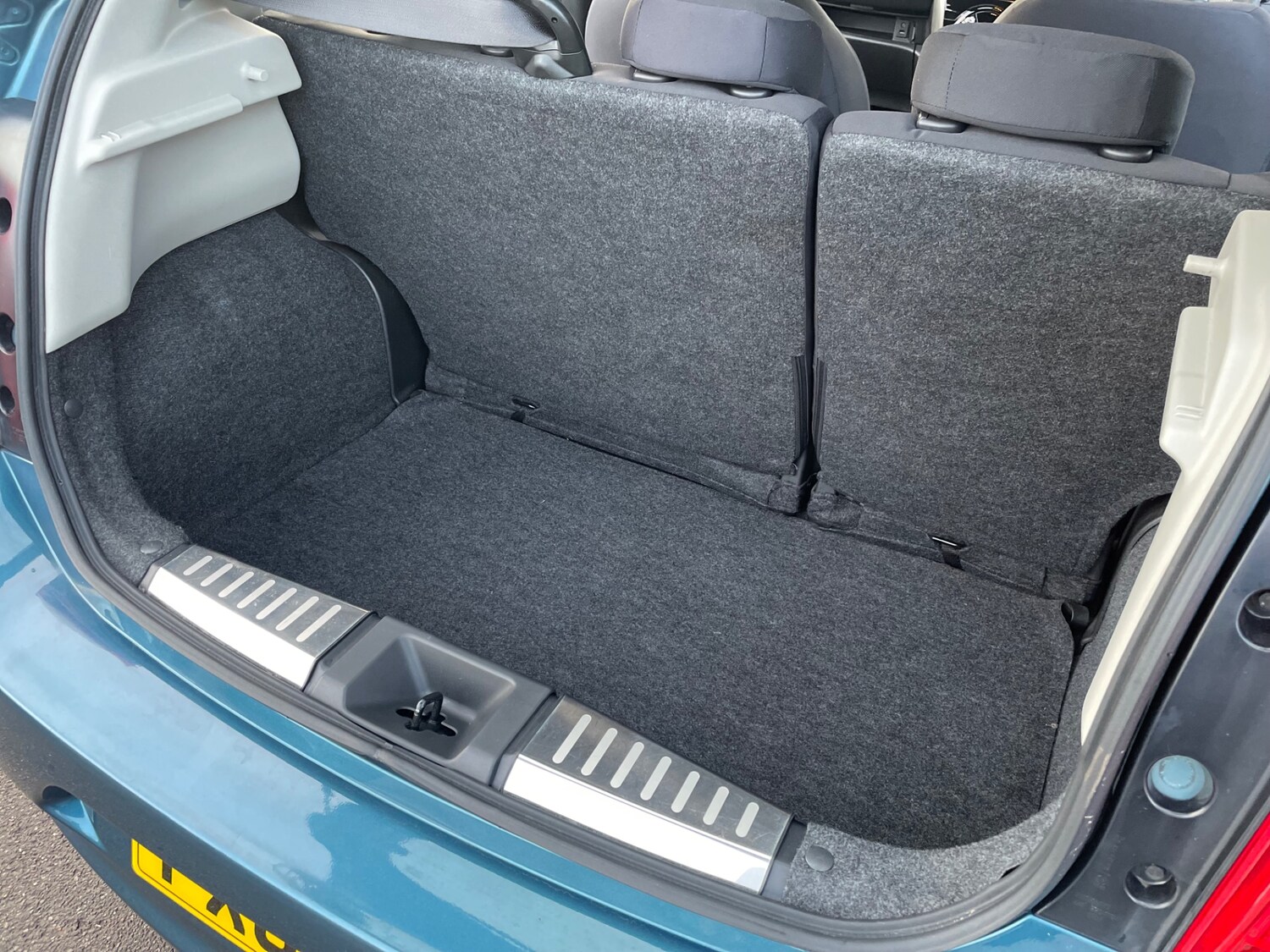 Used Nissan Micra 2014 for sale - 76560190: Photo 15