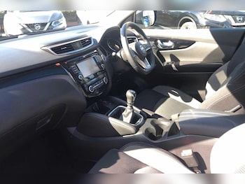 Used Nissan Qashqai 2021 for sale - 76251124: Photo