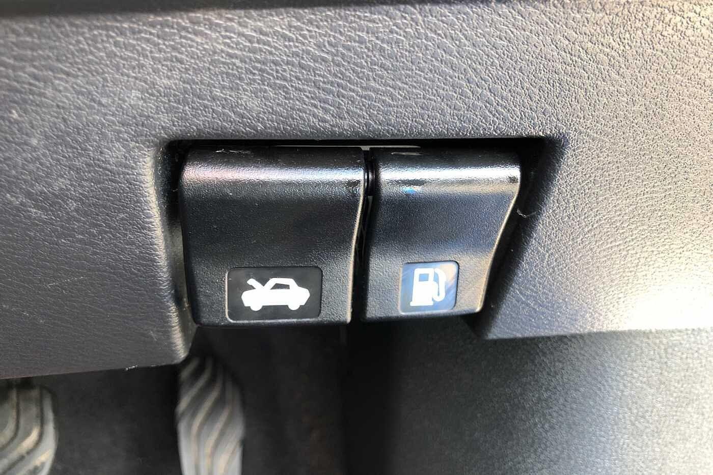 Vehicle 33