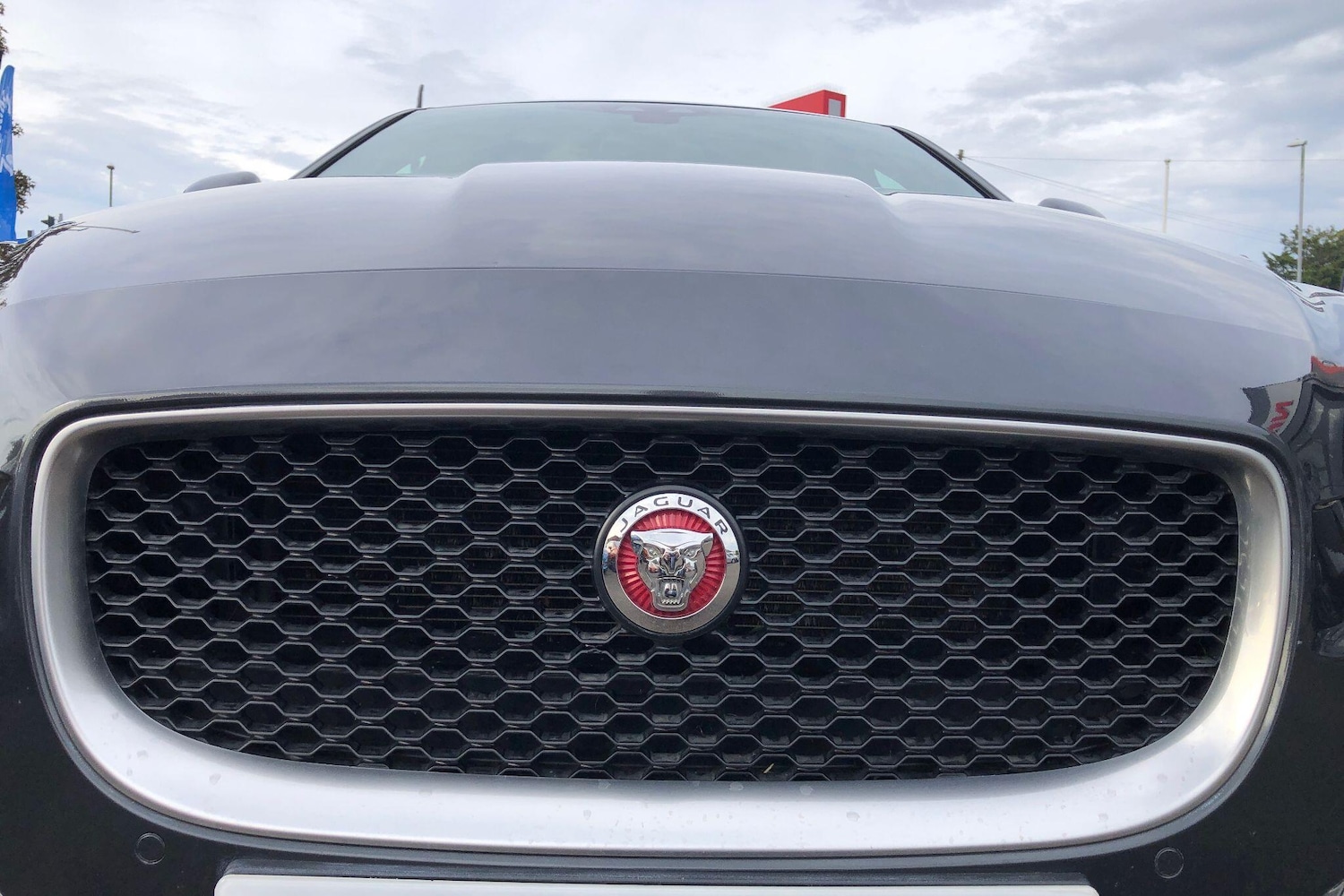 Used Jaguar XE 2016 for sale - 76085453: Photo 16