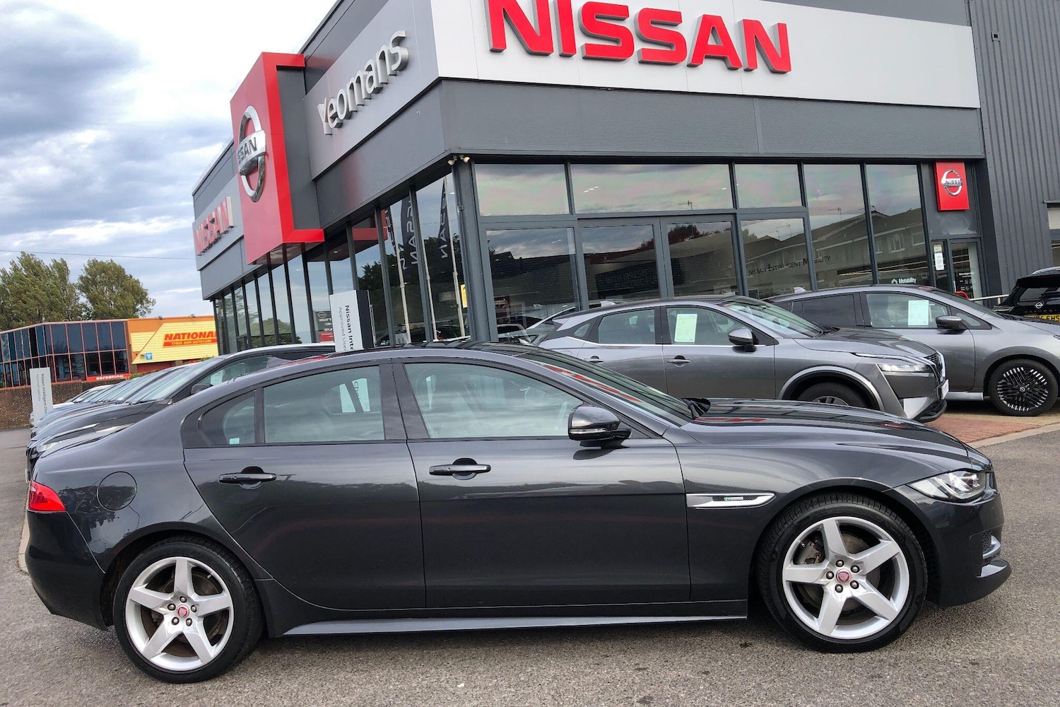 Used Jaguar XE 2016 for sale - 76085453: Photo 19