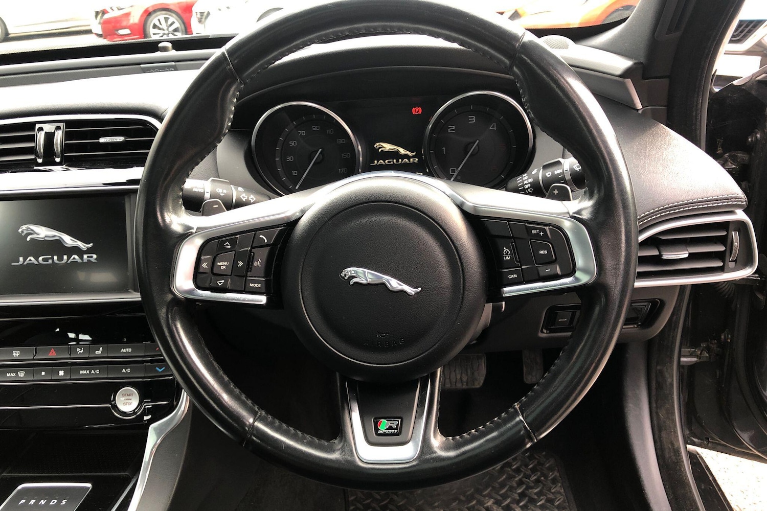 Used Jaguar XE 2016 for sale - 76085453: Photo 21