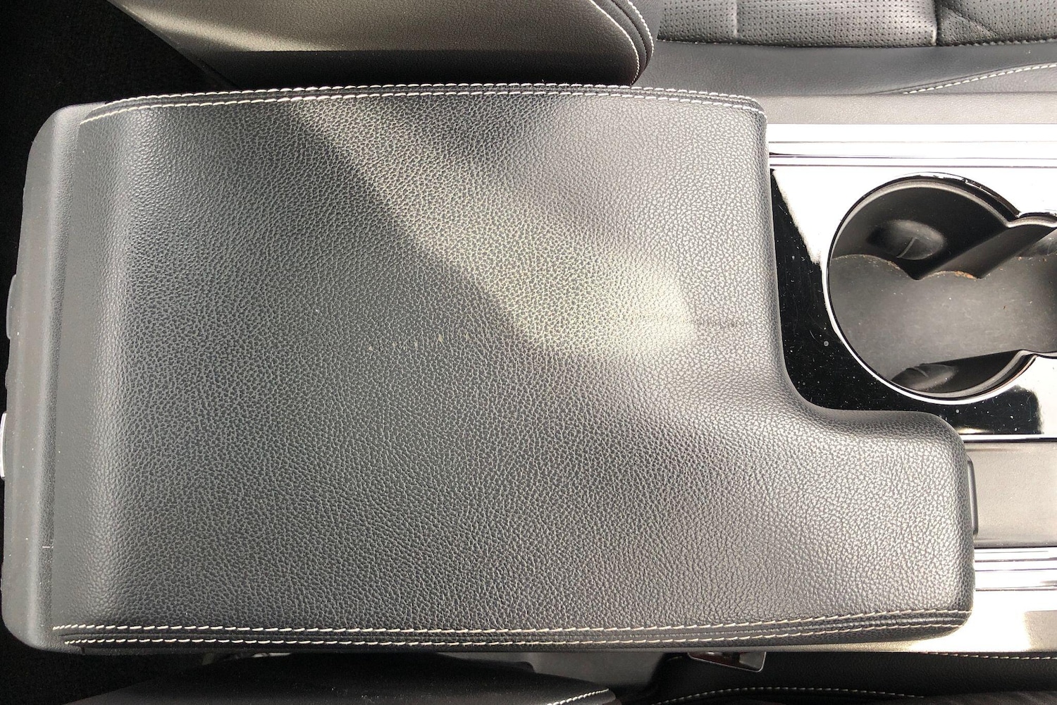 Used Jaguar XE 2016 for sale - 76085453: Photo 38
