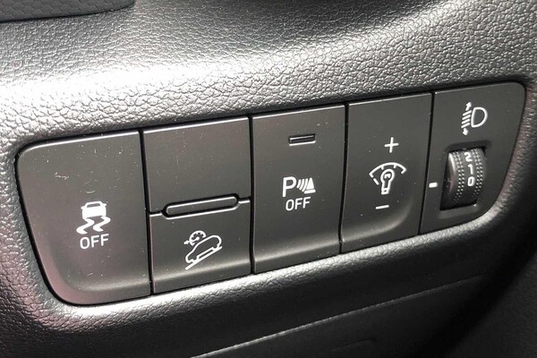 Used Hyundai KONA 2021 for sale - 76151652: Photo 25